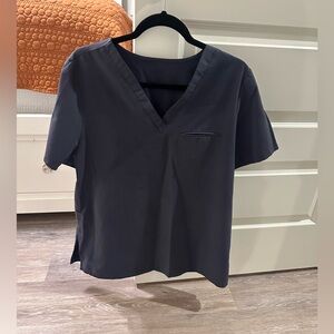 Mandala Gray One Pocket Scrub Top- XL